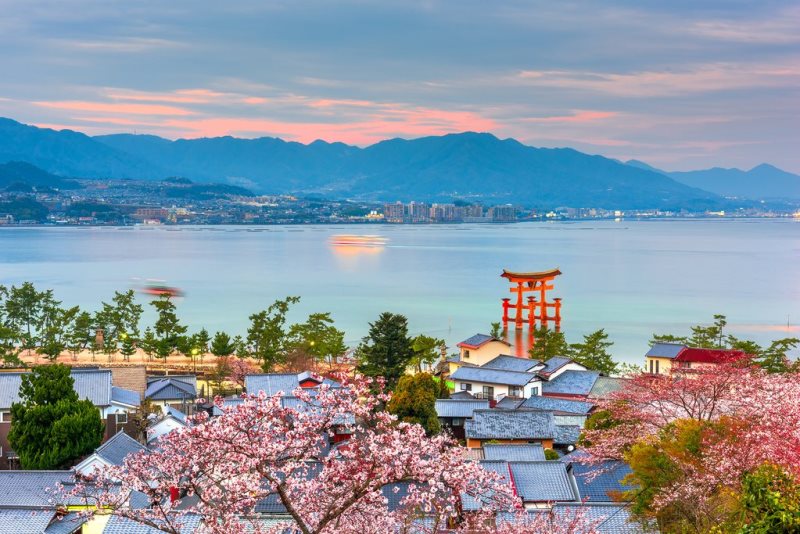 Du học Nhật Bản tại Hiroshima: Điều kiện, Chi phí, Học bổng