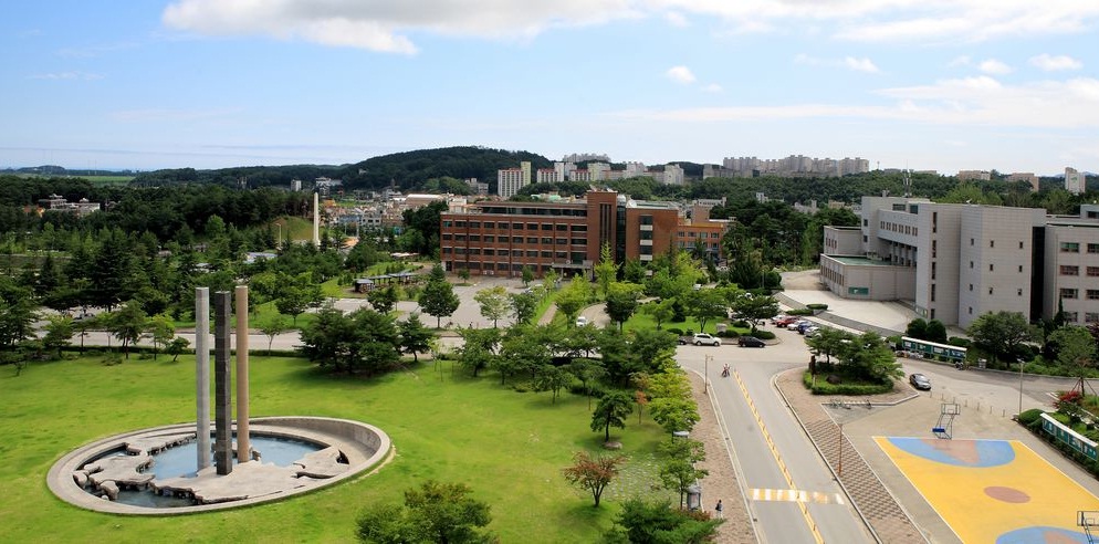 Giới thiệu về Đại Học Quốc Gia Gangneung-Wonju Hàn Quốc
